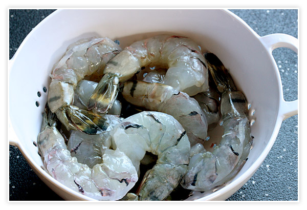 How to Peel and Devein Shrimp | SoupAddict.com